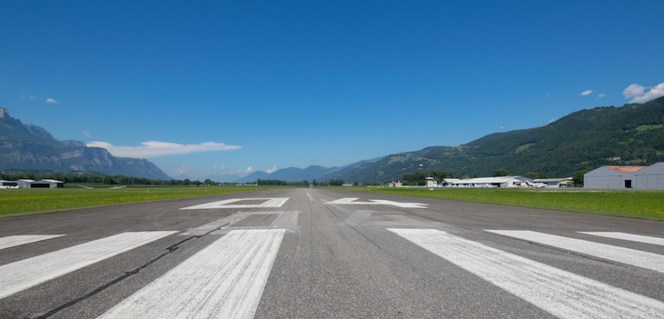 Piste 04 – 22 Aérodrome Grenoble – Le Versoud